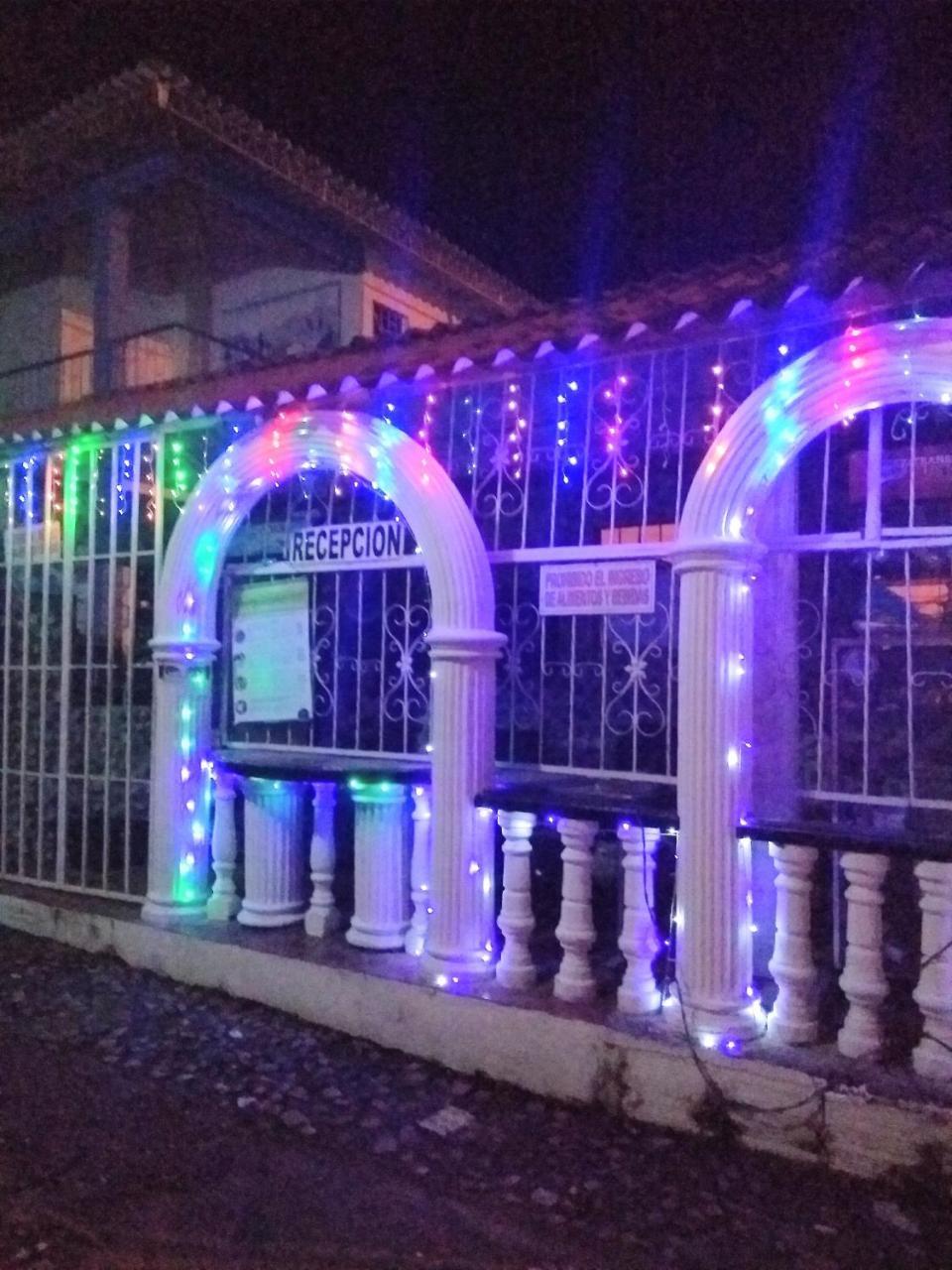Hotel Villa De Rauzan Melgar Luaran gambar